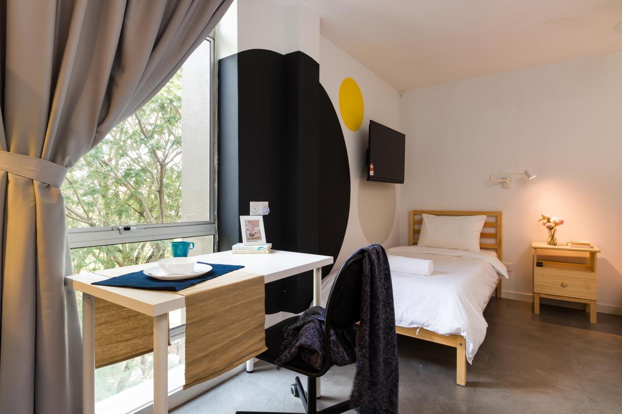 Asrama Upstairs Downstairs Coliving Kampung Pandan Kuala Lumpur