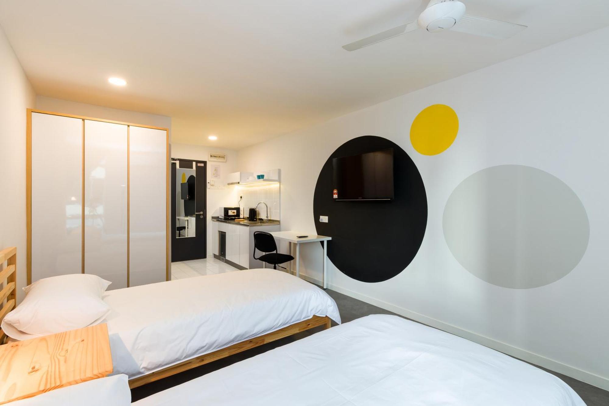 Asrama Upstairs Downstairs Coliving Kampung Pandan Kuala Lumpur