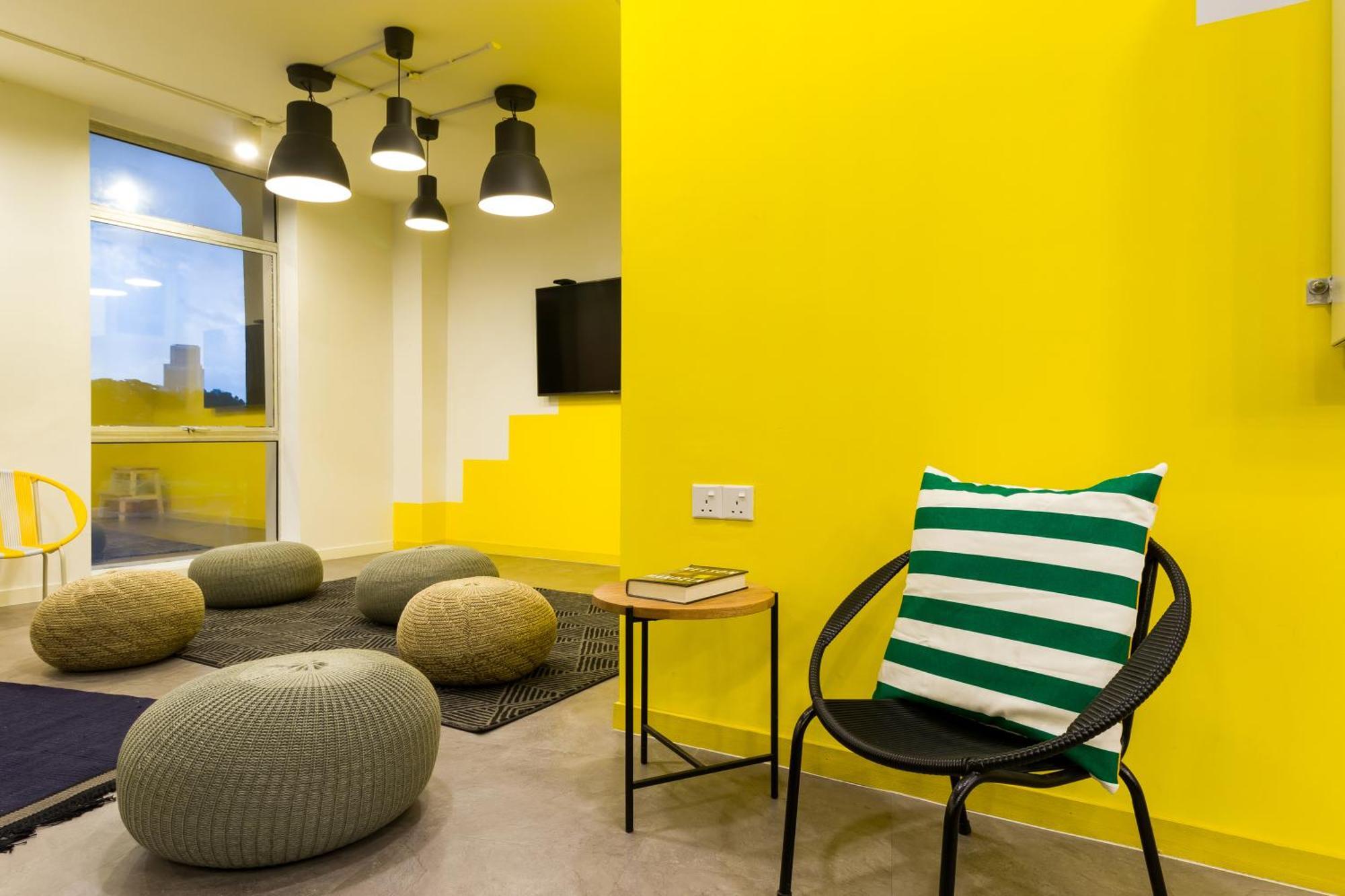 Upstairs Downstairs Coliving Kampung Pandan *